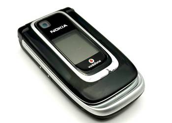 Telefon komórkowy Nokia 6131 czarno-srebrny klapka.