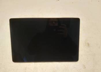 TESLA MODEL Y 2022r, EKRAN WYŚWIETLACZ