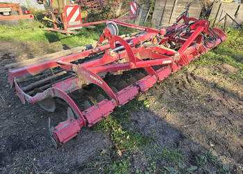 Brona talerzowa HORSCH JOKER 6 CT (6 m składana hydraulicznie) 2015 r. Brona talerzowa HORSCH JOKER 6 CT (6 m składana hydraulicznie) 2015 r.