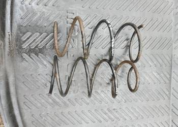 Sprężyny tył tylne alfa Romeo 147 1,6 16v