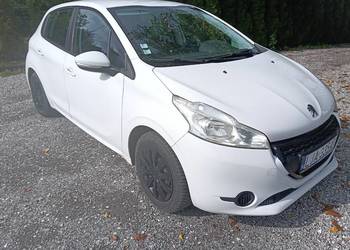 Peugeot 208  1.2 Benzyna Hatchback
