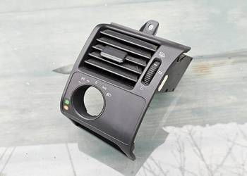 Kratka nawiewu lewy przód mercedes w210 2108300954