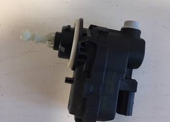 Nissan Juke II F16 silniczek regulacji lampy Valeo 92003255