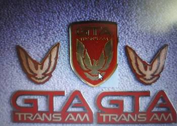 Pontiac Trans Am GTA emblematy nowe