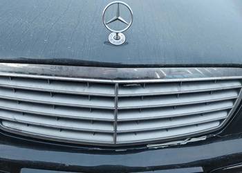 Gril atrapa chłodnicy Mercedes w211 e klasa