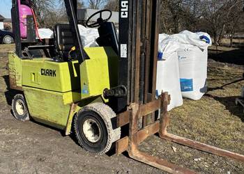 Wózek widłowy clark gaz 1,5T triplex
