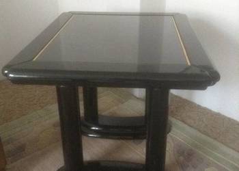 Stolik drewnany okolicznościowy na kolumnowych nogach  - lata 70