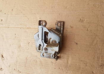 Suzuki Ignis FH 00-03 zamek zatrzask maski pokrywy silnika