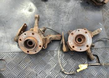 Piasta renault Kangoo I  prawa lewa