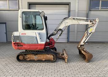 Minikoparka Takeuchi TB 228 Koparka