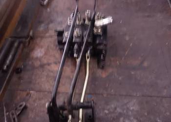 Rozdzielacz hydrauliczny