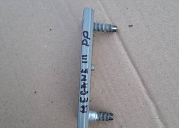 Mocowanie zawias górny góra drzwi prawy lewy przód tył Megane III 8048002J