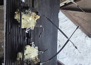 Zamki drzwi Passat b6