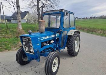 Ciągnik rolniczy traktor ford 3600