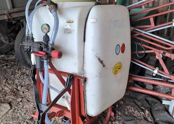 Sprzedam opryskiwacz Sprzedam opryskiwacz