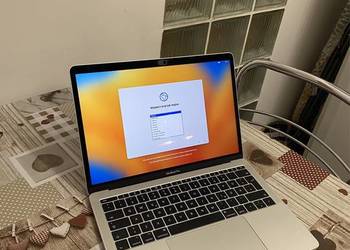 Macbook Pro 13 A1708