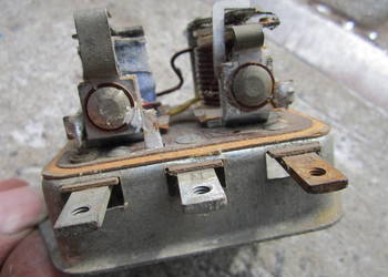 Regulator napięcia 6V