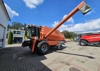 Kombajn zbożowy Dronningborg D9000 + 2 x heder zbożowy: 6m i 7m - KUP TERAZ