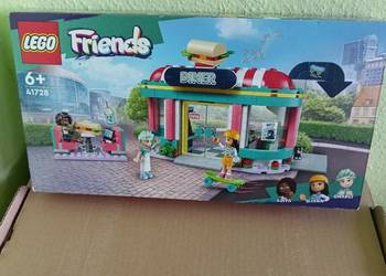Nowe LEGO Friends Bar w śródmieściu Heartlake (41728)