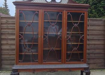 Kredens serwantka witryna chippendale rzeźbienia