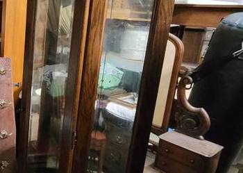 Witryna dębowa. Słupek.