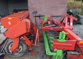 Agregat uprawowo-siewny aktywny 3m z wałem Packera