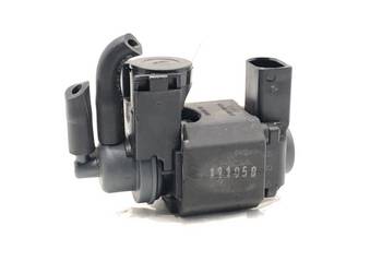 ZAWÓR PODCIŚNIENIA AUDI A4 B9 2.0 190KM 059908629D REGULATOR