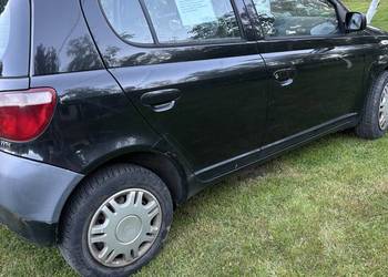 Toyota yaris 2002 r