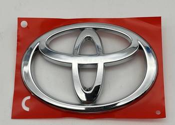 NOWY srebrny chrom znaczek Toyota 100x60mm emblemat logo
