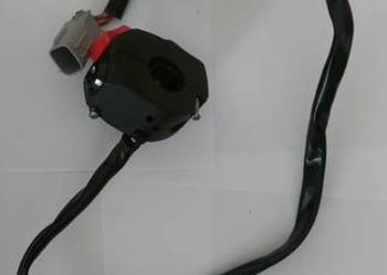 APRILIA RS 660 Tuono Tuareg 20- PRZEŁĄCZNIK PRAWY SPRAWNY ORIGINAL