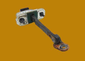 ZAWIAS DRZWI OGRANICZNIK PRAWY PRZÓD  Hyundai ix35 I (2009-  ) ZAWIAS DRZWI OGRANICZNIK PRAWY PRZÓD  Hyundai ix35 I (2009-  )