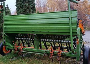 Siewnik Amazon zbożowy D8 specjal D 30