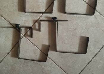 Uchwyty metalowe , regulowane do skrzynek balkonowych 4 szt