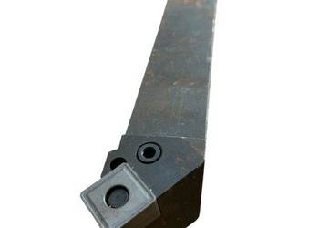 Nóż tokarski Mitsubishi PSSNL 3232P19 z płytką wieloostrzową