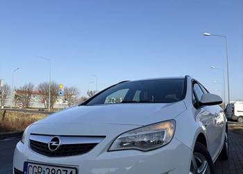 Opel Astra J 1.4 101KM | doinwestowana | zadbana