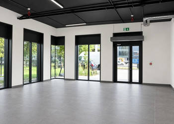 Lokal handlowo-usługowy 100,02m² parter, witryny, PILOTÓW 2E. Wykończony, …