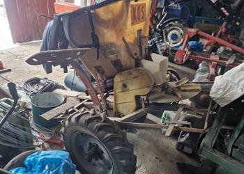 Rozsiewacz do nawozu KOS