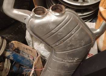 Tłumik środkowy E34 535i 540i 735i 730i 740i M5 e34