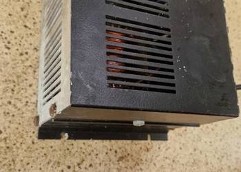 Automatyczna ładowarka sieciowa do przyczepy kempingowej kampera