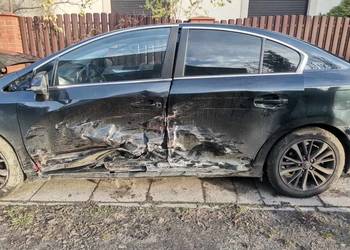 Toyota Avensis 1.8 benzyna + LPG