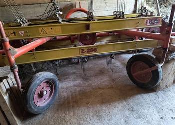 Przewracarka, przetrzasaczo zgrabiarka Z-266 Przewracarka, przetrzasaczo zgrabiarka Z-266