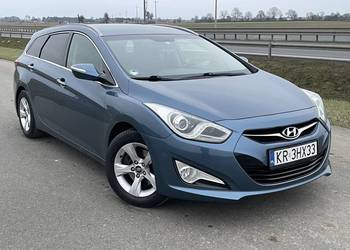 Hyundai i40 2.0 BENZYNA Premium 2X PDC Kamera Elektryka Foteli Navi Bezwypa
