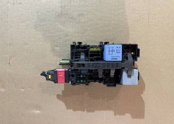 9806192580 skrzynka bezpieczników peugeot 308 II 2 T9