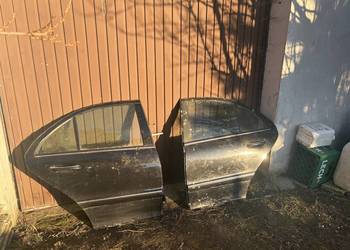 Drzwi mercedes w203 sedan c197