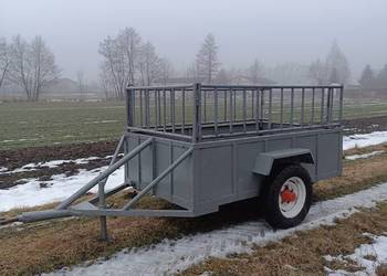 Przyczepka dwukółka