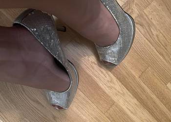 Szpilki srebrne cekiny