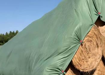 Fliz ochronny na słomę 15.6x12.50m-195m2 grubość-140g
