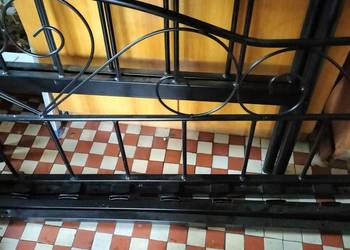 Sprzedam łóżko metalowe