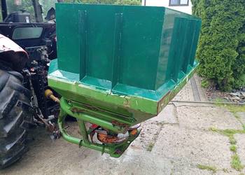 Rozsiewacz do nawozów , amazone