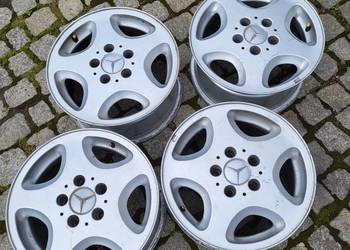 FELGI 4 SZTUKI 5X112 ALU MERCEDES 15 CALI DEKIELKI